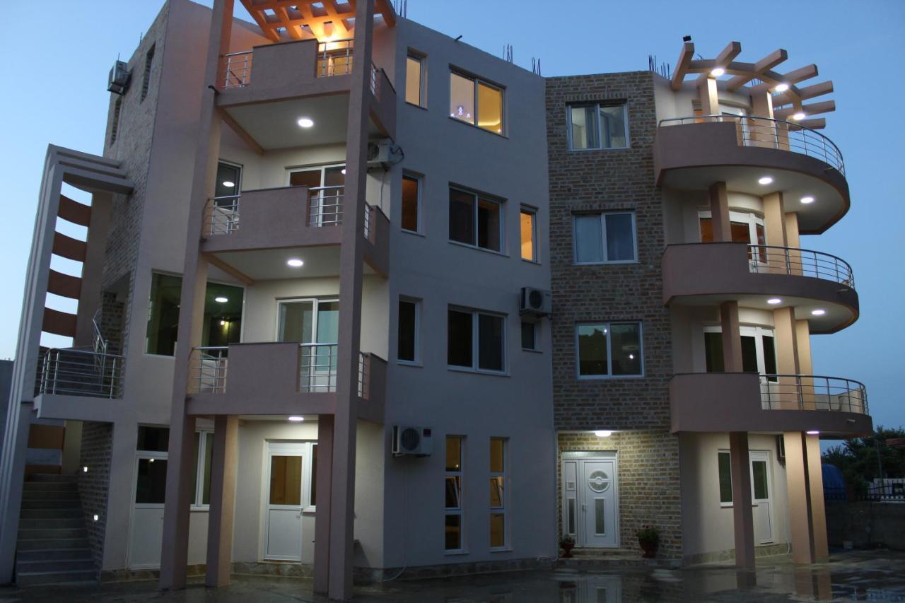 Guest House Koliqi - Hotel & Apartments Ulcinj Exterior foto